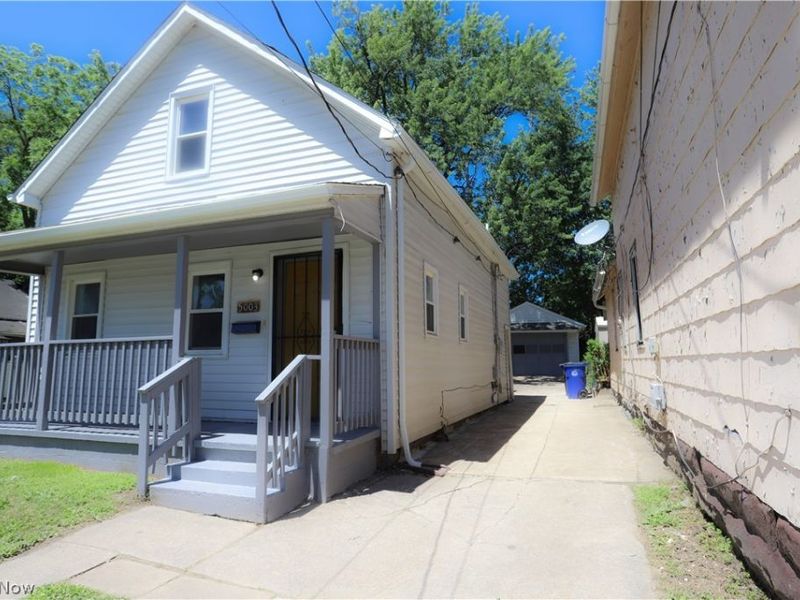 5003 Dalton Avenue , Cleveland, OH 44127 Photo 2