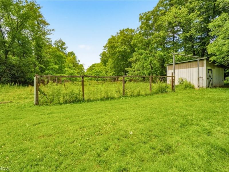 6251 Breezehill Road SW, East Sparta, OH 44626 Photo 41