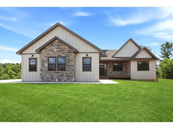 329 138th Avenue, Houlton, WI 54082