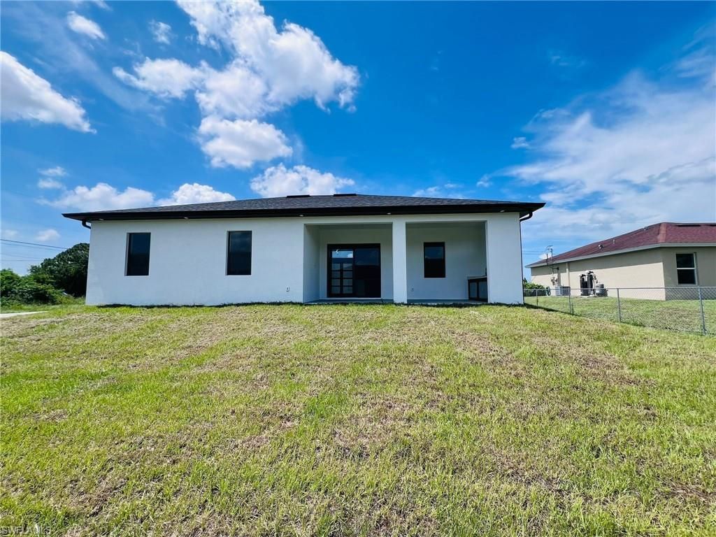 2911 27th St Sw, Lehigh Acres, FL 33976 Photo