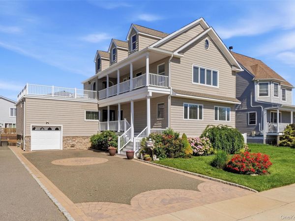 458 Little East Neck Road S, Babylon, NY 11702