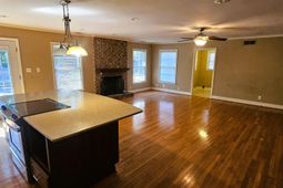 109 Joey Street photo 4