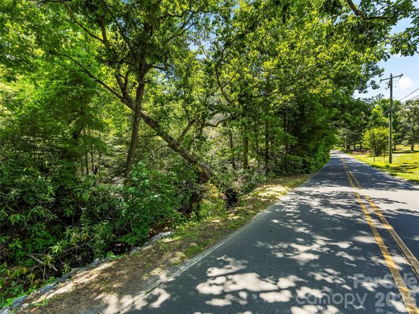 742 Hiawassee Avenue , Black Mountain, NC 28711
