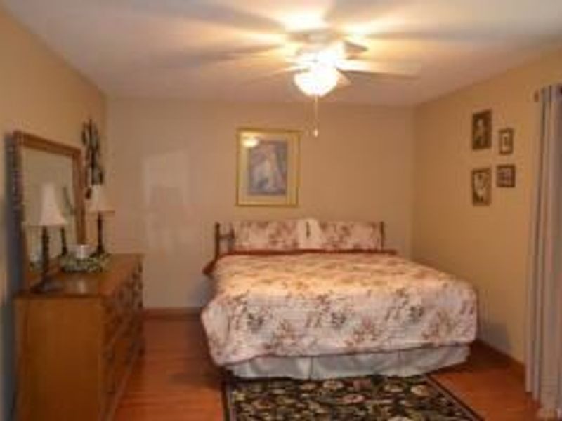 858 Trent Close, Springfield, OH 45503 Photo 10