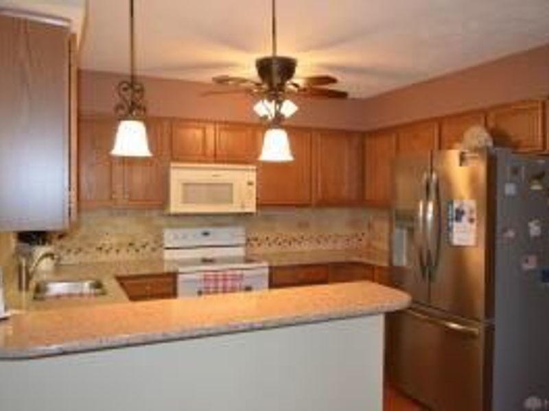858 Trent Close, Springfield, OH 45503 Photo 7