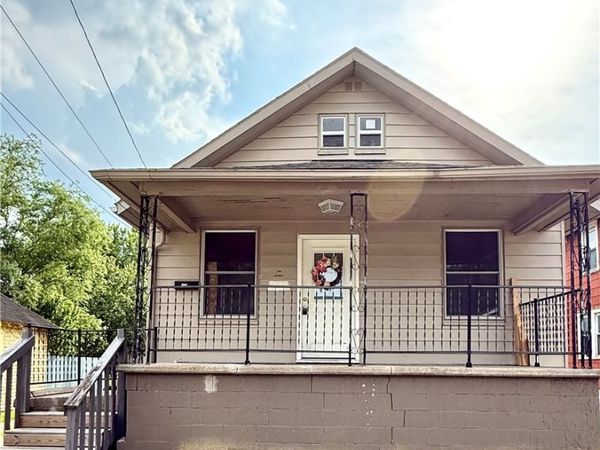 1 Hickory Avenue, Moundsville, WV 26041