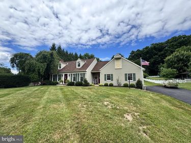 2540 HOPEWELL ROAD, ELVERSON, PA 19520