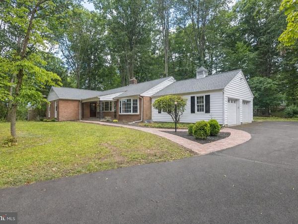 53 SANDYWOOD DRIVE , DOYLESTOWN, PA 18901