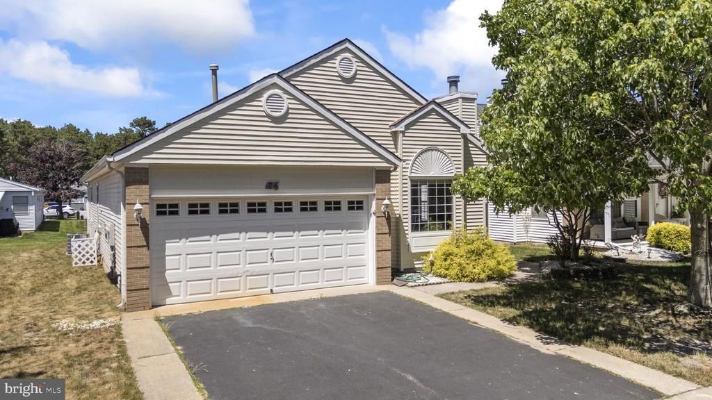 34 Winterton Drive, Toms River, NJ 08757 Main Photo