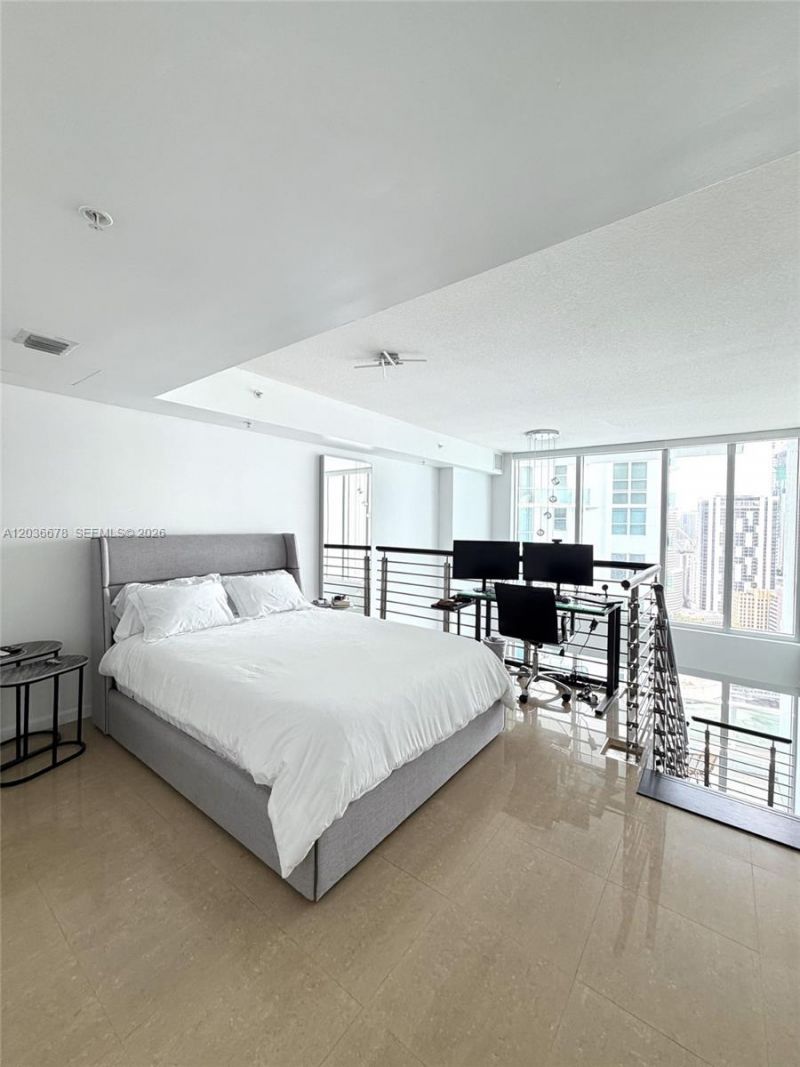 Please Call For Address, Unit 2011, Miami, FL 33131 Photo