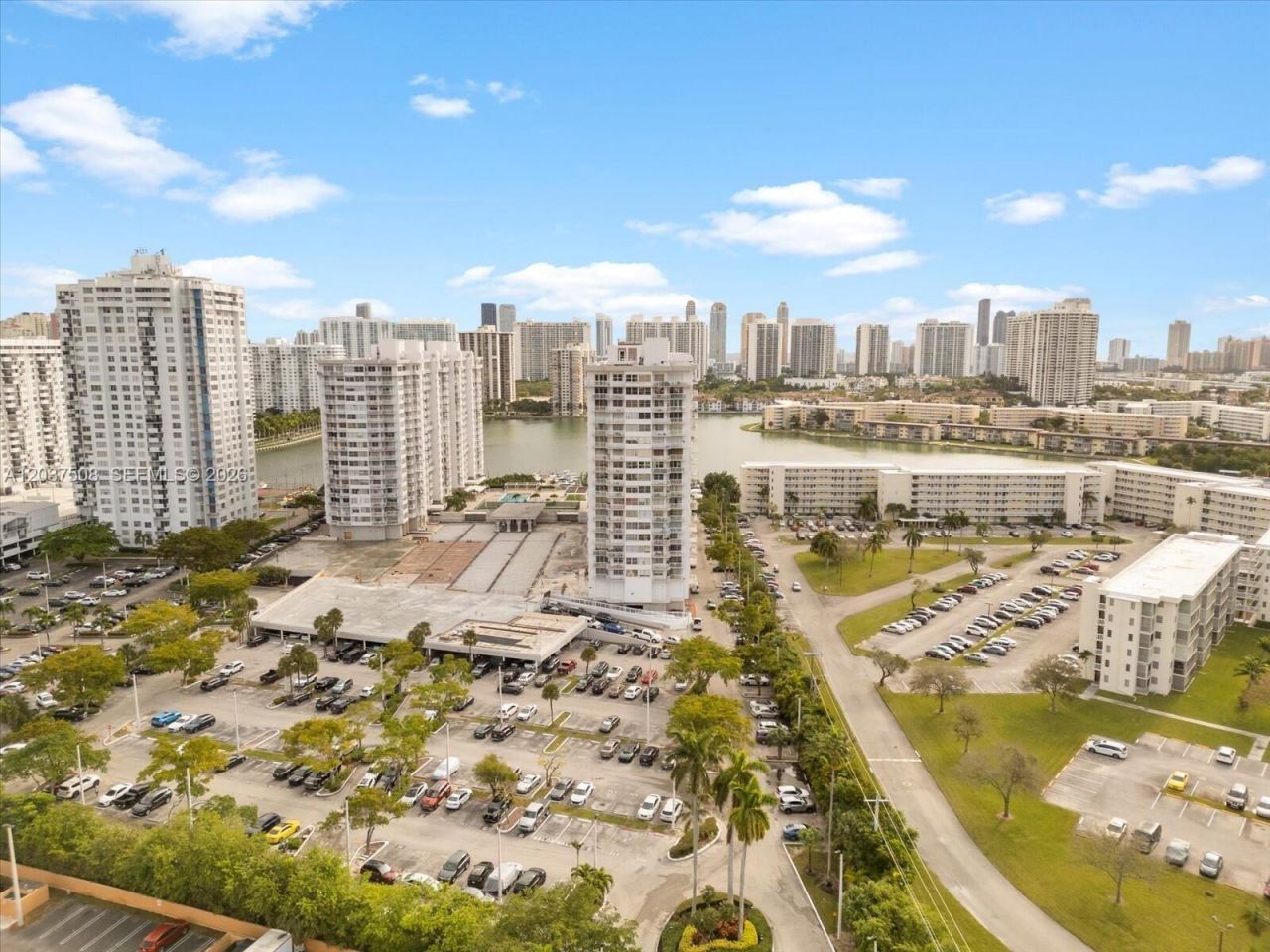 18071 Biscayne Blvd, Unit 1401, Aventura, FL 33160 Photo
