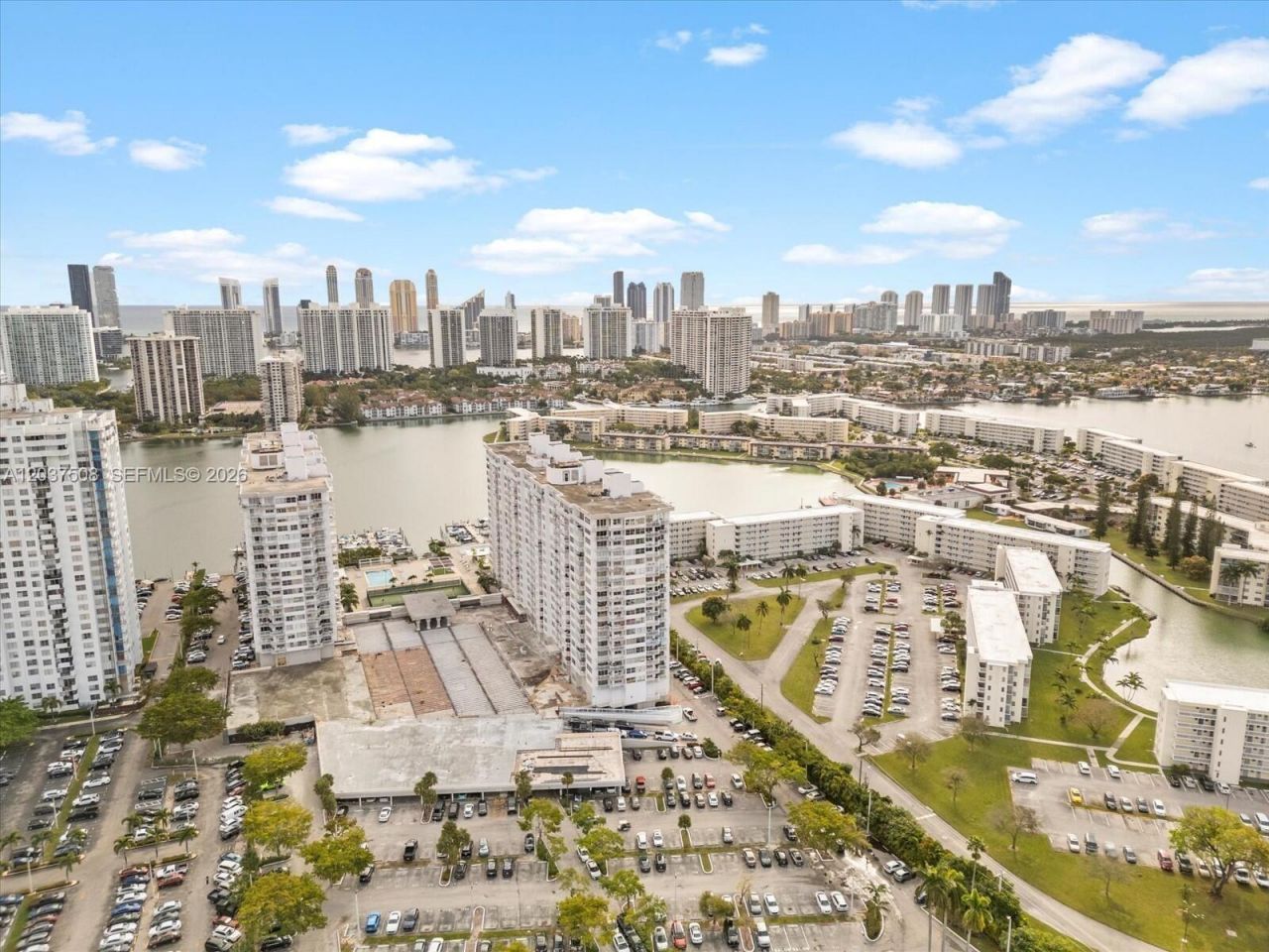 18071 Biscayne Blvd, Unit 1401, Aventura, FL 33160 Photo