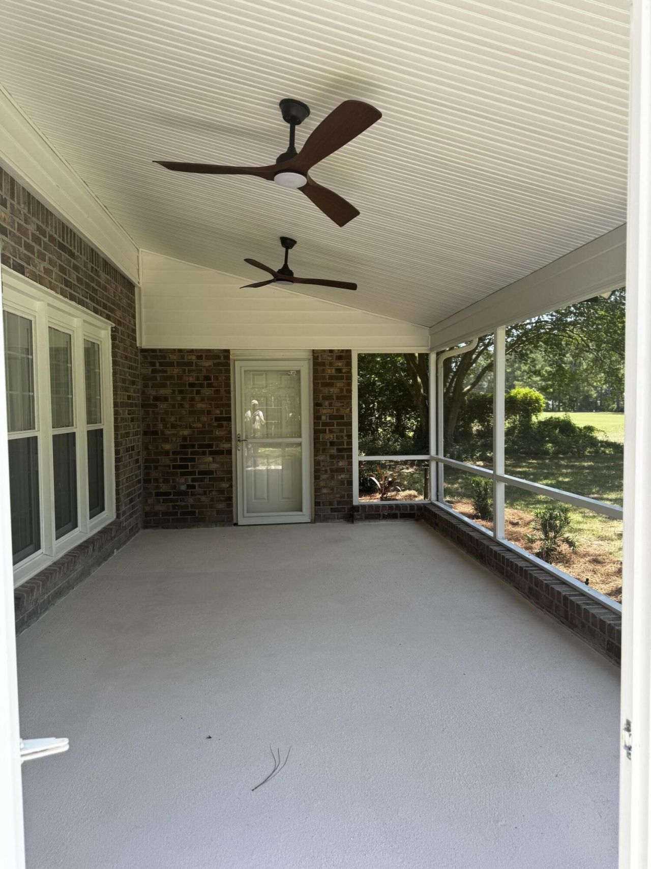 1154 Plantation Lane Photo 32