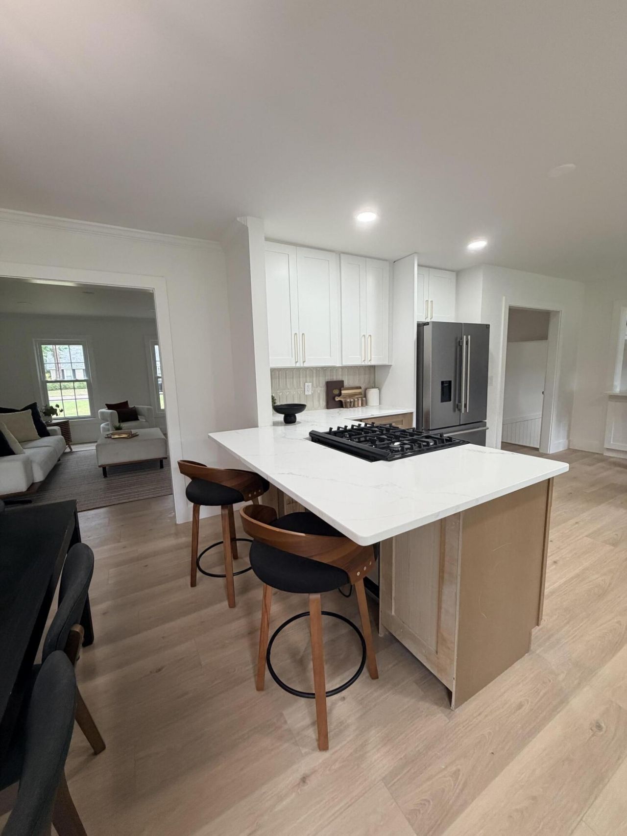 1154 Plantation Lane Photo 8