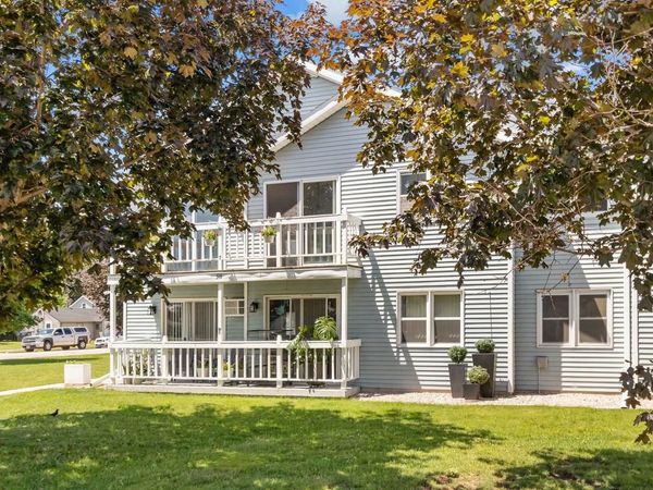 315 HARRISON STREET, Unit 7, Neenah, WI 54956