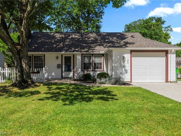 266 Franklin Drive, Berea, OH 44017
