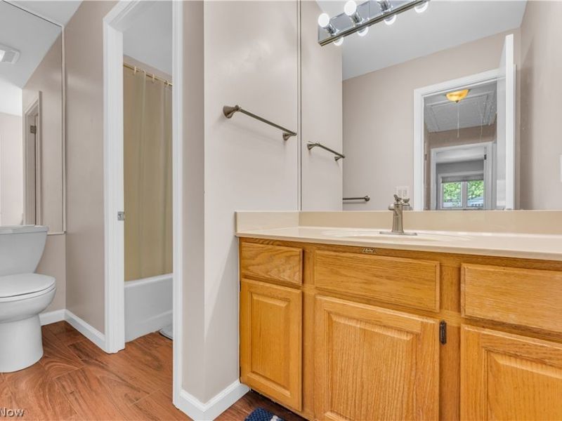 6821 Thornapple Drive, Mayfield, OH 44040 Photo 25