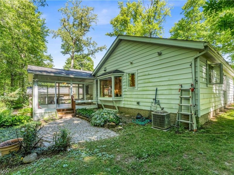 6821 Thornapple Drive, Mayfield, OH 44040 Photo 34