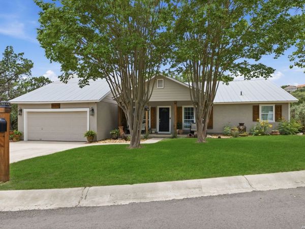 16611 YAUPON VLY, Helotes, TX 78023