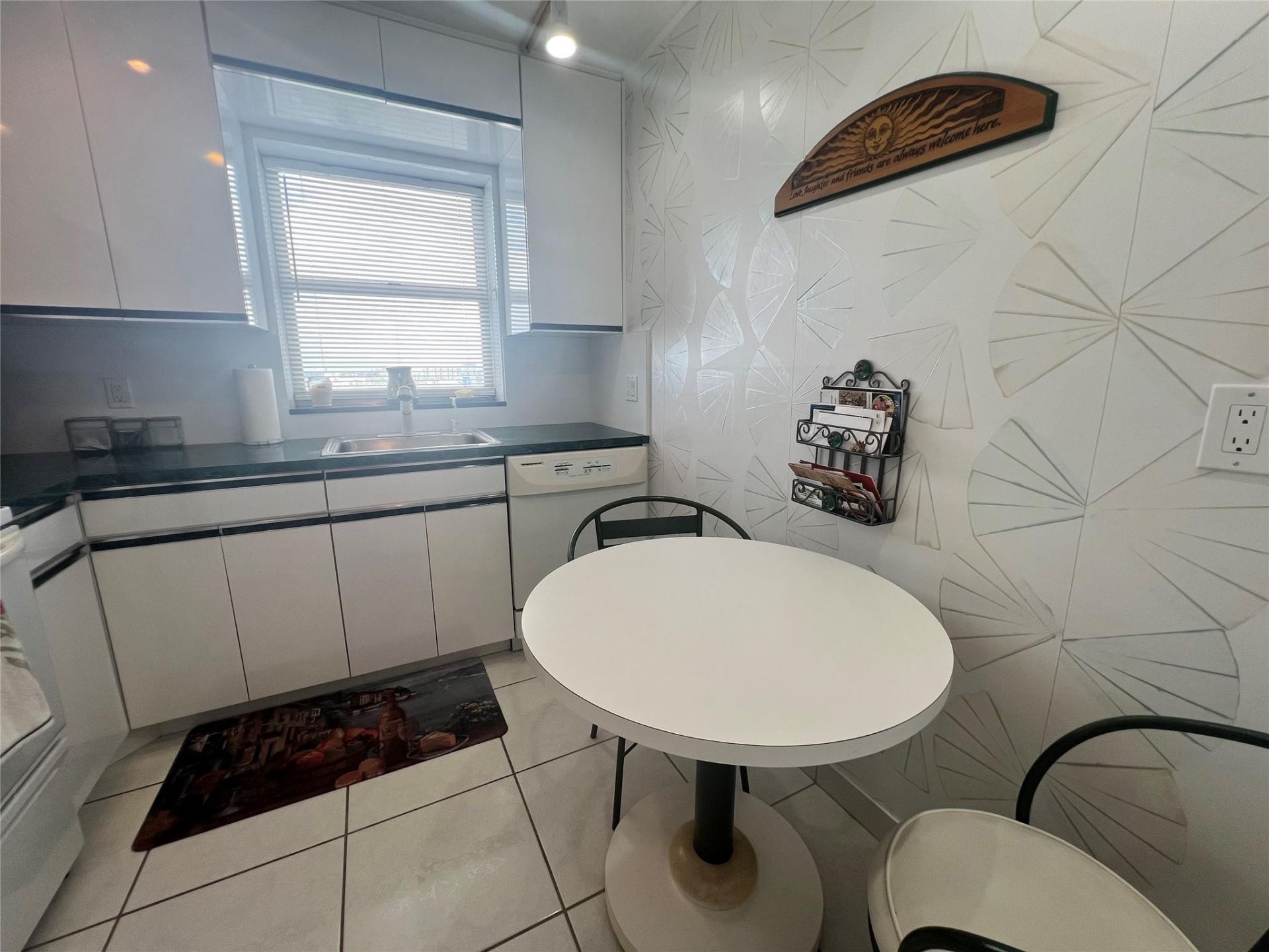 101 Briny Avenue, Unit 811, Pompano Beach, FL 33062 Photo