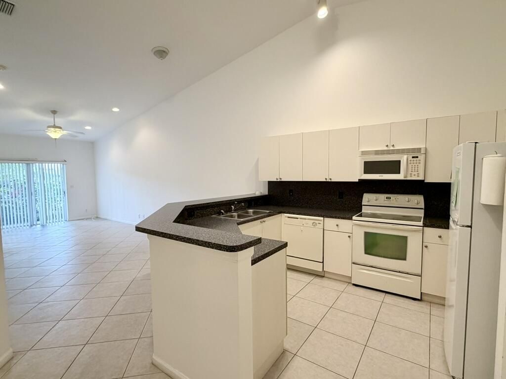 9766 Galleon Drive, West Palm Beach, FL 33411 Photo