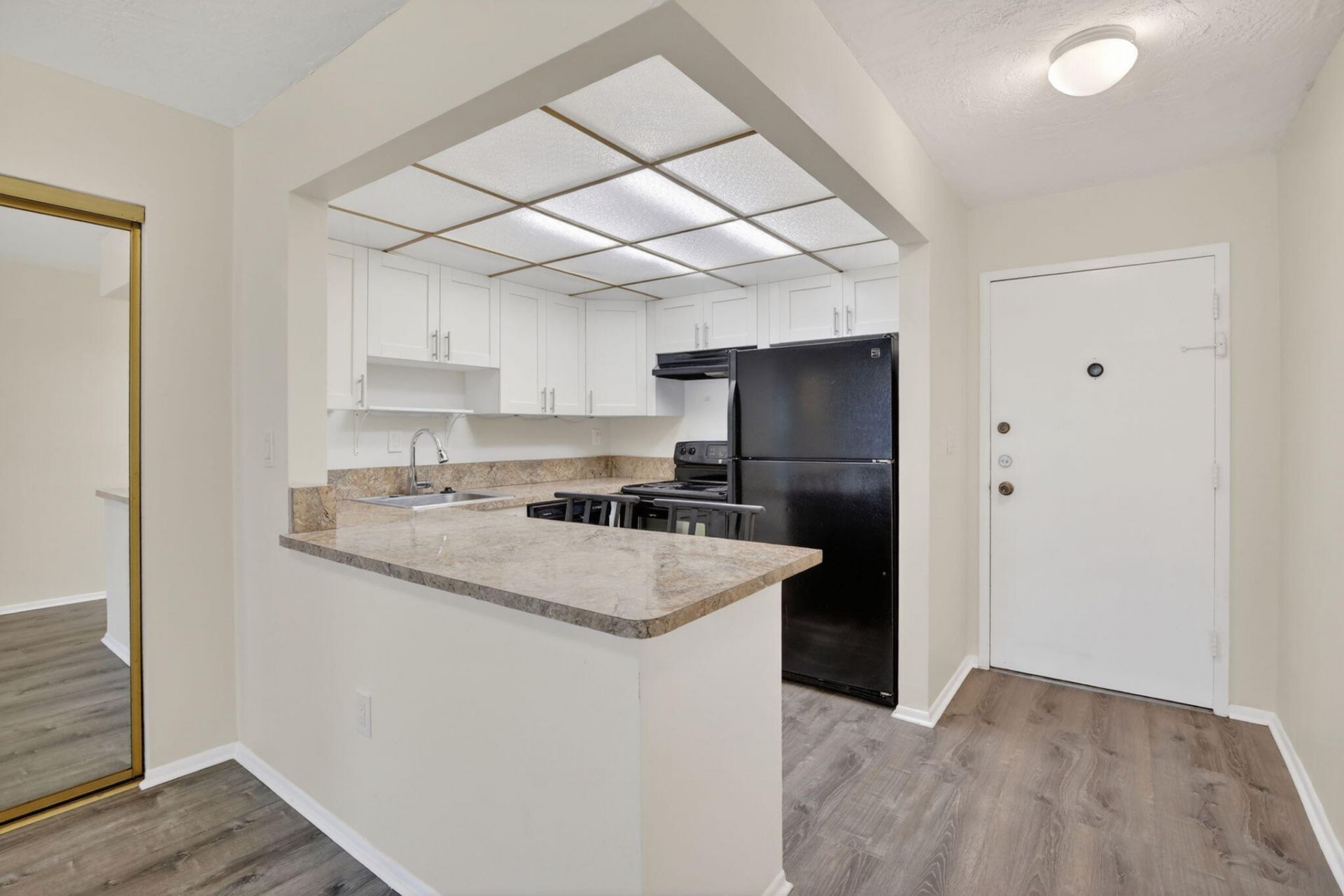 7300 NW 17th Street, Unit 207, Plantation, FL 33313 Photo