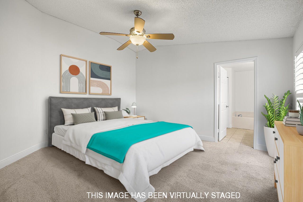 966 E 13th Square, Vero Beach, FL 32960 Photo