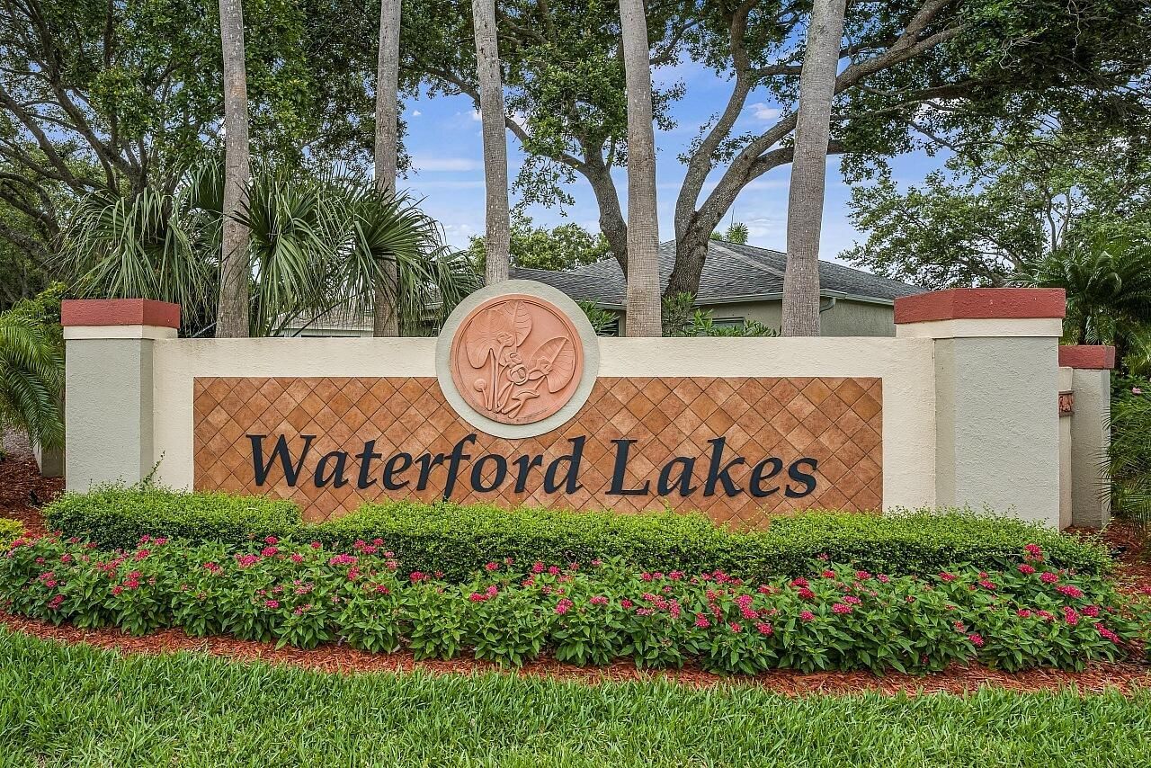 966 E 13th Square, Vero Beach, FL 32960 Photo