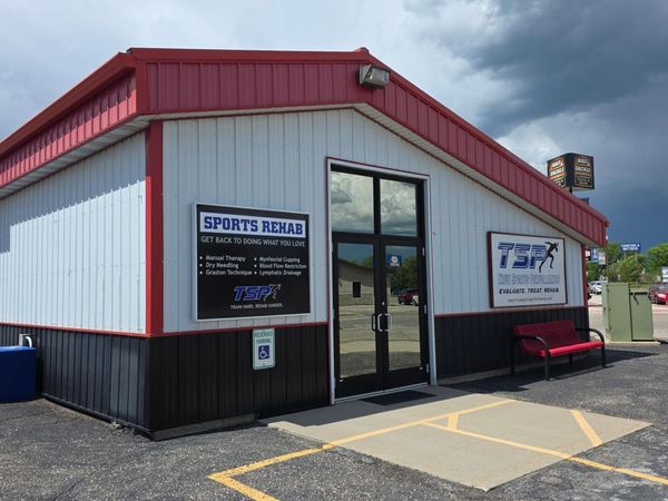 600 N Washington Avenue , Detroit Lakes, MN 56501