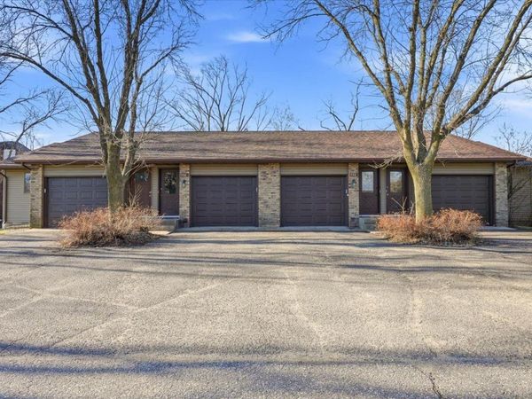 754 E 11th Street , New Richmond, WI 54017