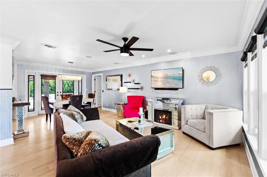 93 7th St, Bonita Springs, FL 34134 Photo