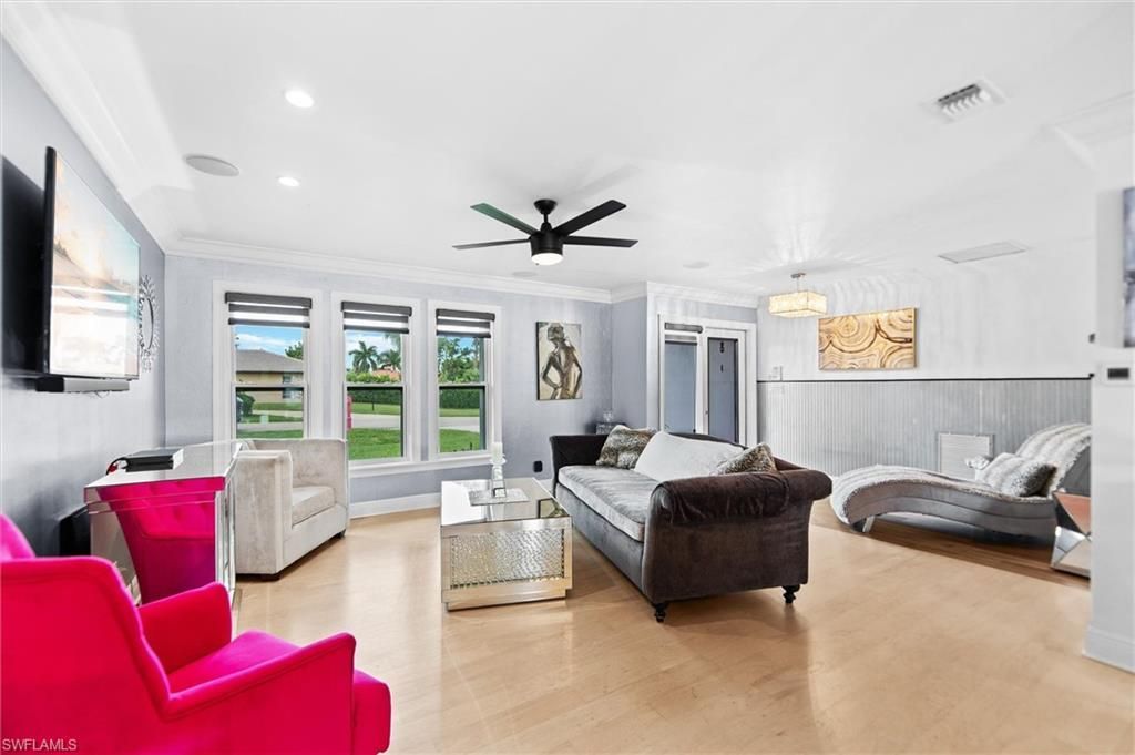 93 7th St, Bonita Springs, FL 34134 Photo