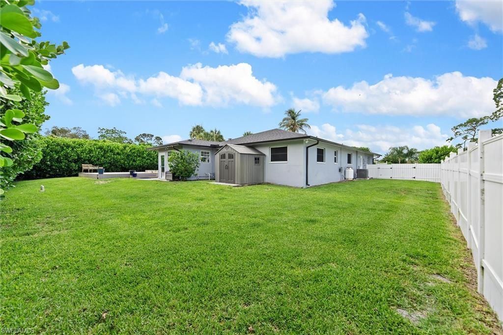 93 7th St, Bonita Springs, FL 34134 Photo