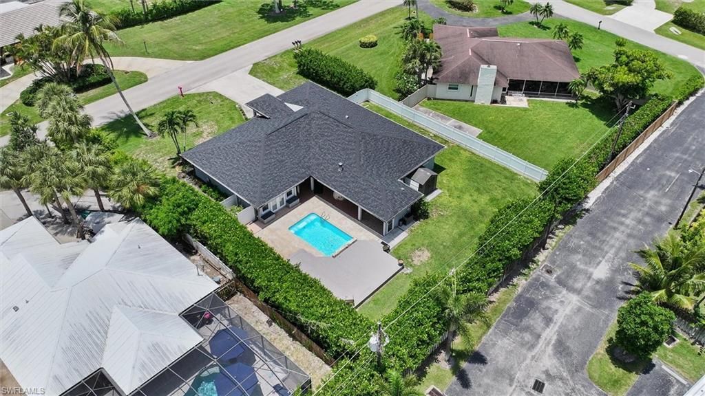93 7th St, Bonita Springs, FL 34134 Photo
