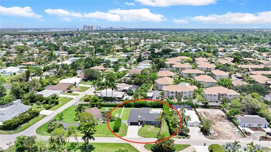 93 7th St, Bonita Springs, FL 34134 Photo