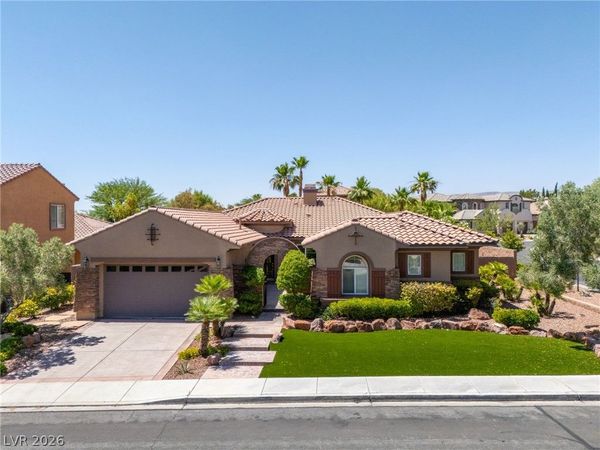 11517 Bohemian Forest Avenue , Las Vegas, NV 89138