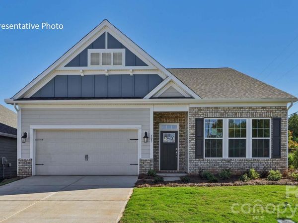 7585 Bainbridge Road , Sherrills Ford, NC 28673