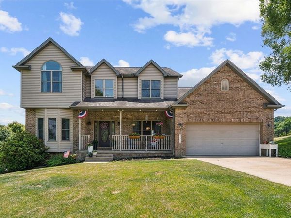 3324 Carriage Cir, Export, PA 15632