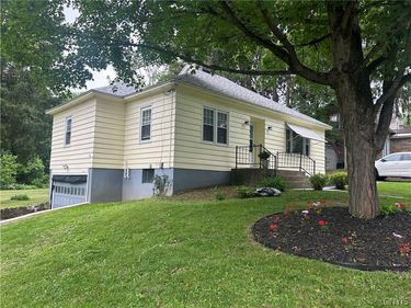 1413 Albany Street, Utica, NY 13501