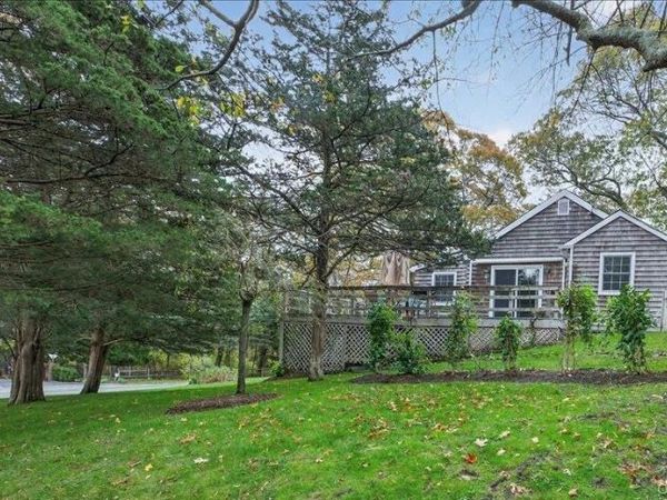 3748 Noyac Road , Sag Harbor, NY 11963