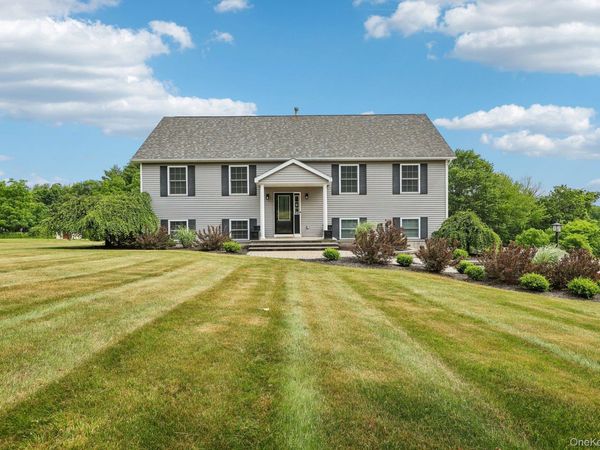 4 Lira Street , Wallkill, NY 12589