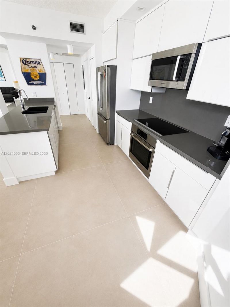 4201 Collins Ave , Unit 1503, Miami Beach, FL 33140 Photo