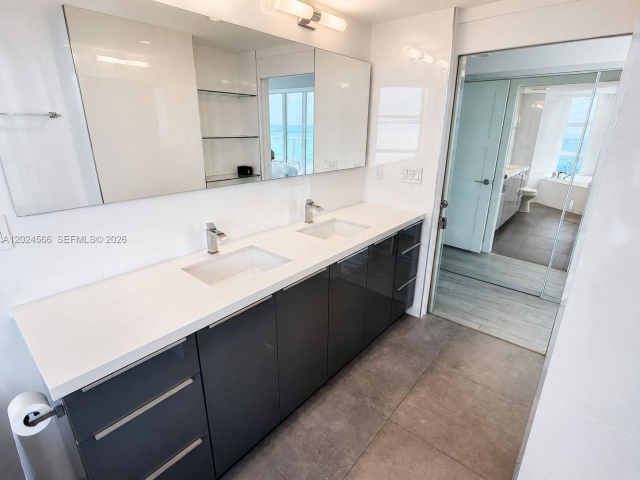 4201 Collins Ave , Unit 1503, Miami Beach, FL 33140 Photo