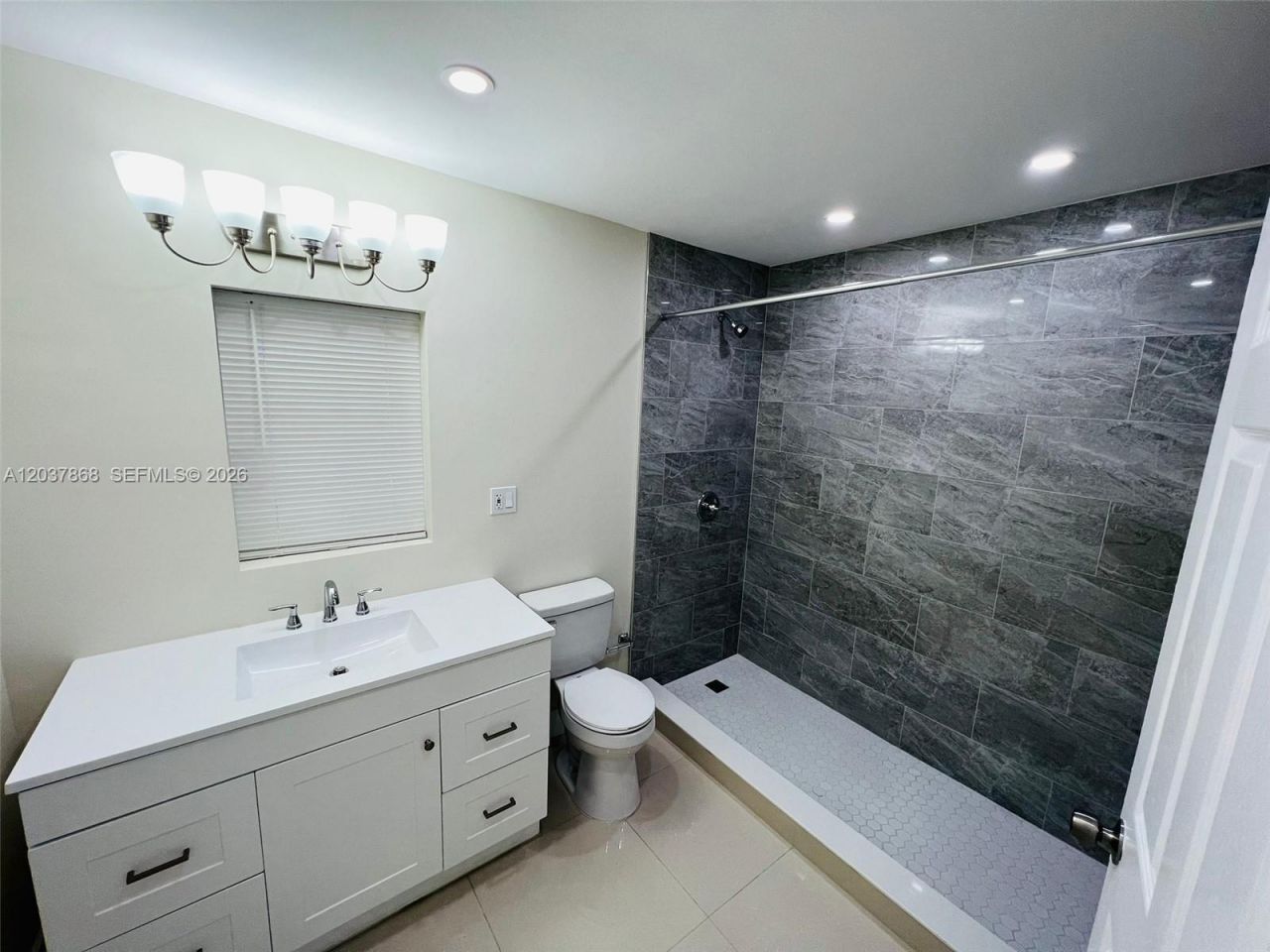 2434 Polk St, Hollywood, FL 33020 Photo