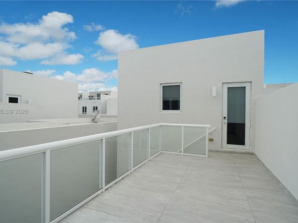 6421 NW 104th Path , Unit #, Doral, FL 33178