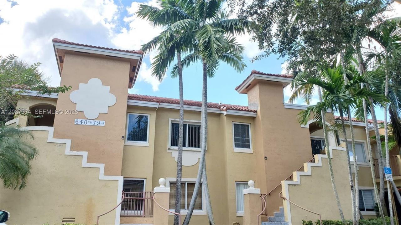 640 NW 79th Ave , Unit 202, Pembroke Pines, FL 33024 Photo