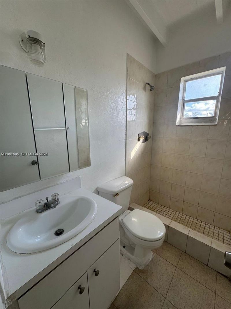 320 SW 11th Ave, Unit 2, Homestead, FL 33030 Photo