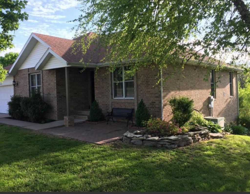 403 Kadee Drive, Crane, MO 65633 Main Photo
