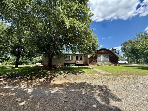 15302 Bucyrus Drive , Bucyrus, MO 65444