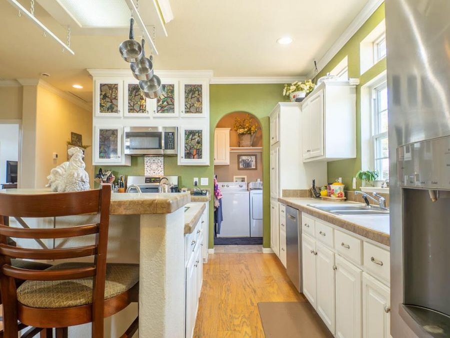 Property Image 9